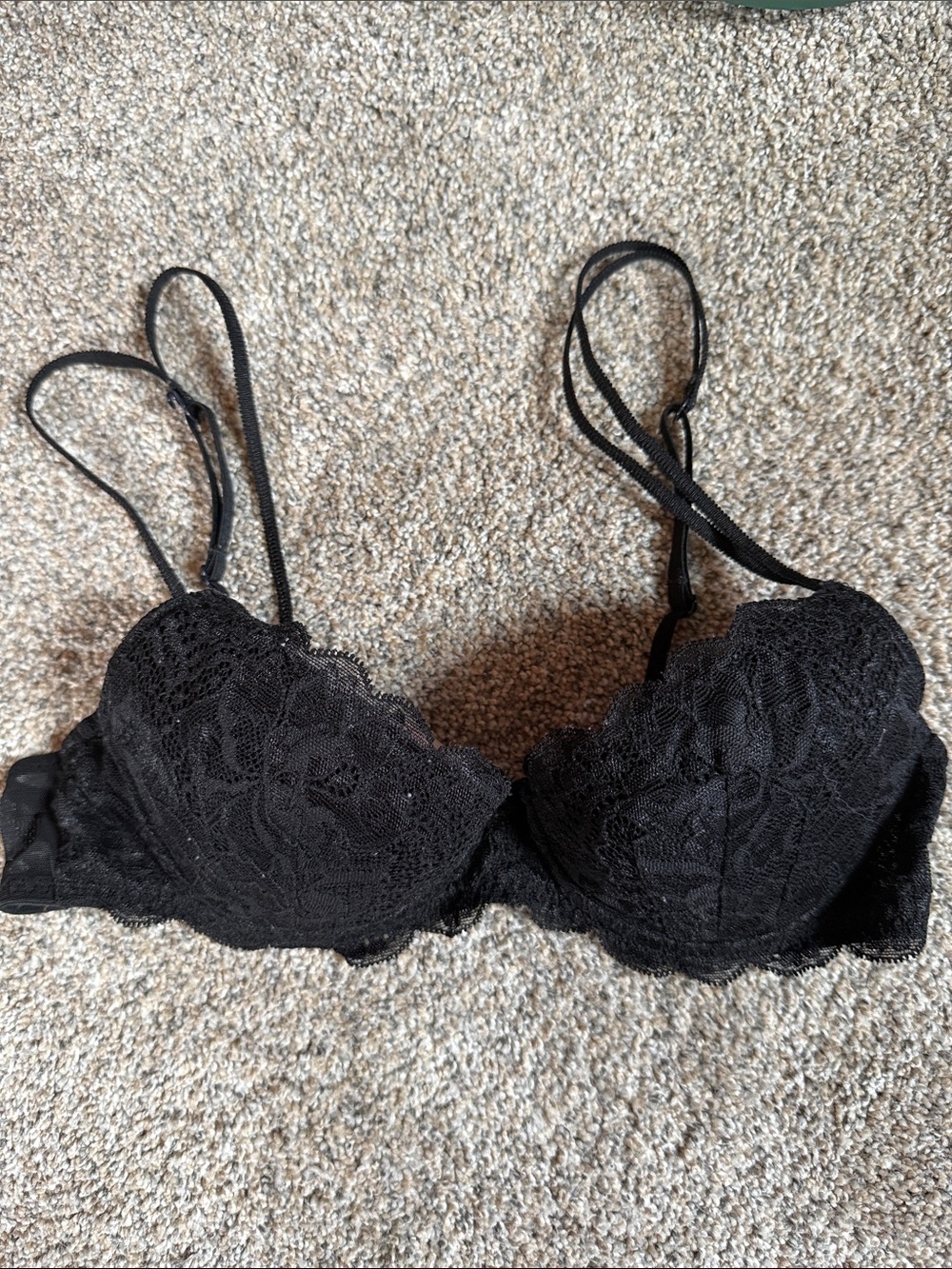 PINK Victoria's Secret Black Lace lightly lined demi Bra 34B